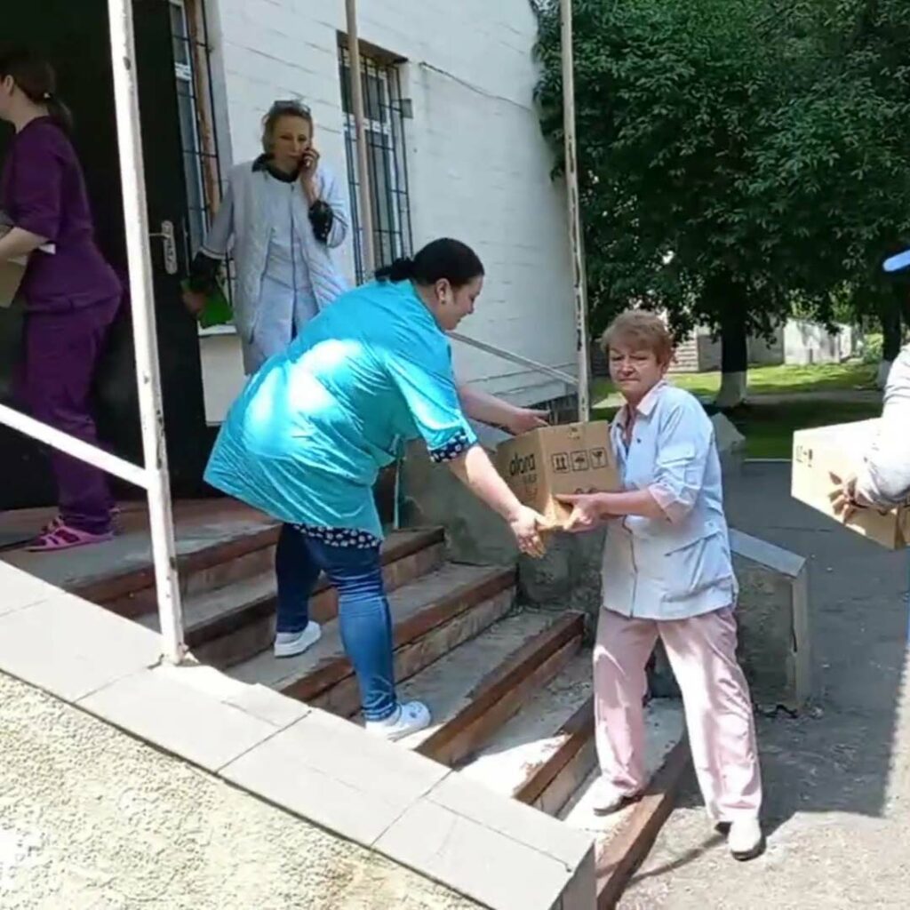 Medical supplies arriving in Ukraine